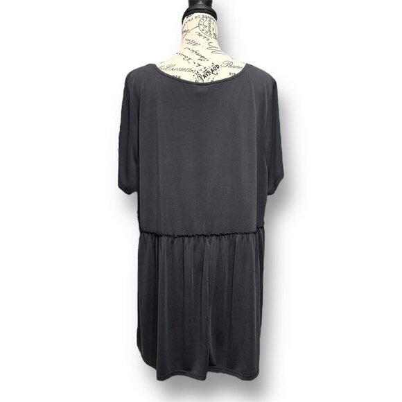 Torrid Gray Babydoll Peplum Top Empire Waist Flowy Casual Whimsigoth Romantic 3X - Picture 5 of 10